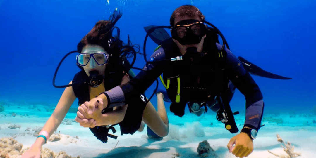 BAUTIZO BUCEO DESDE PLAYA CALA JÒNCOLS